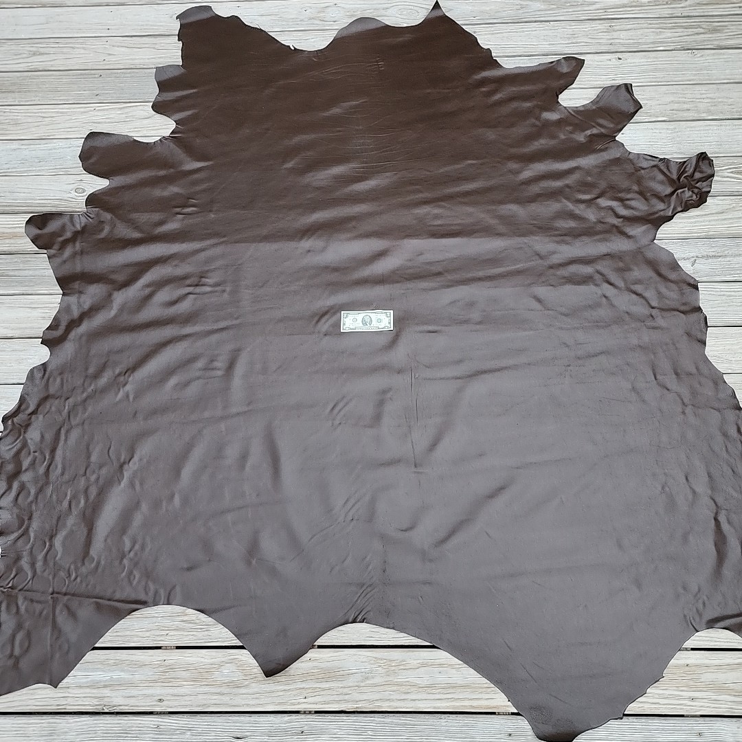 Brown Leather Whole Cow Hide High Quality 44 sqft Distressed Dark Brown L29