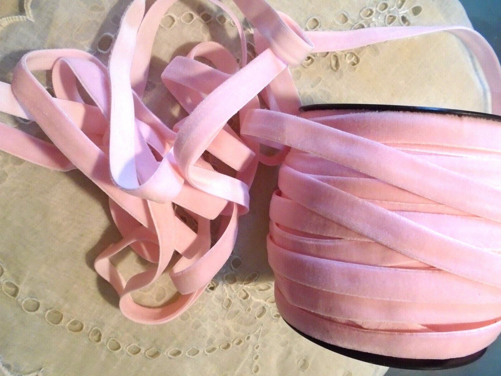 SOFT 3/8″ WIDE LIGHT PINK STRETCH VELVET RIBBON – 2.50 YD.