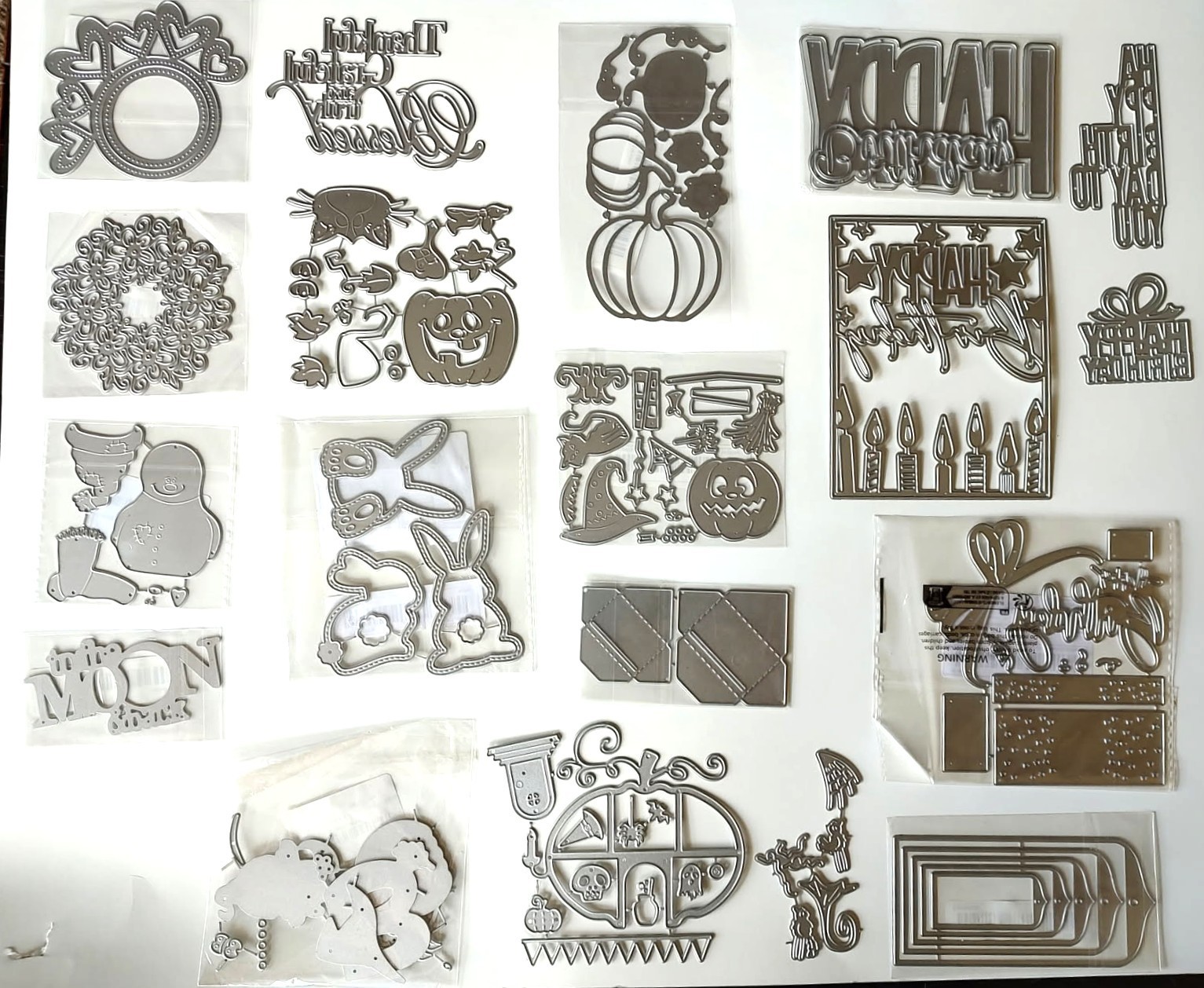 Assorted Lot of Metal Cutting Dies For Card Making Scrapbooking