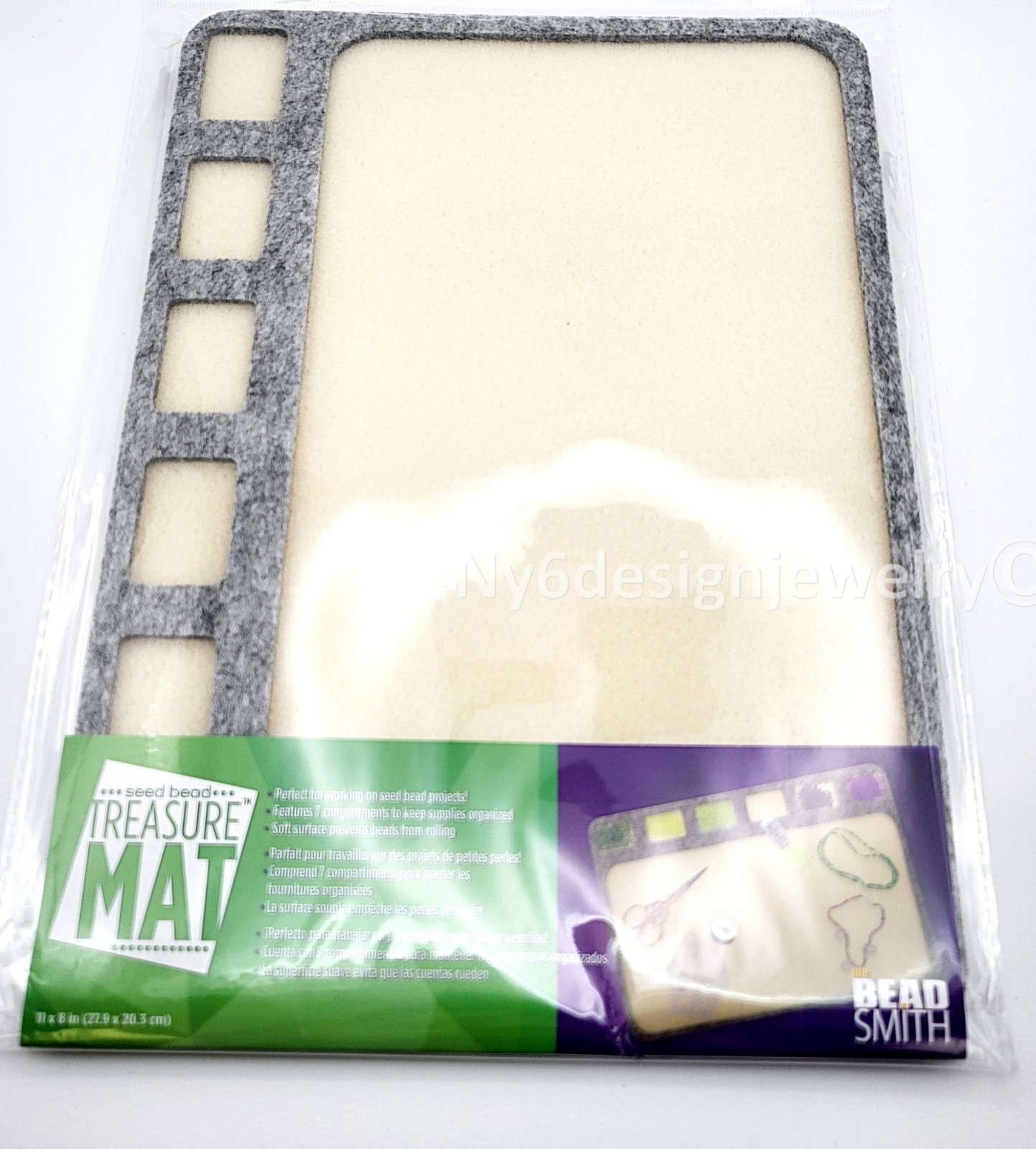 The Beadsmith Treasure Mat Bead Tray – Rectangle 14×11″ Beading Work Surface