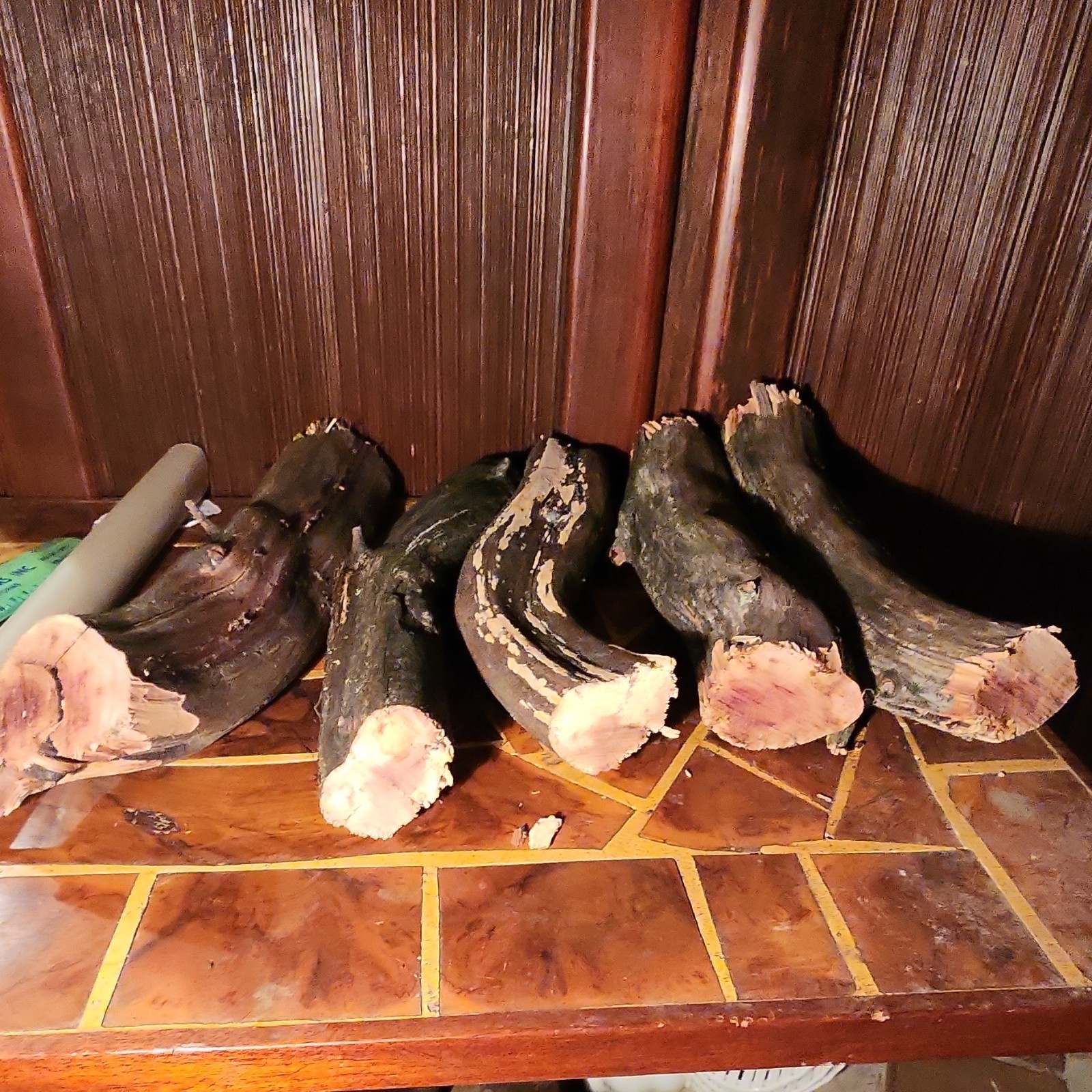 Assorted manzanita Wood widdling Woodworking naturally aged on tree charcoal