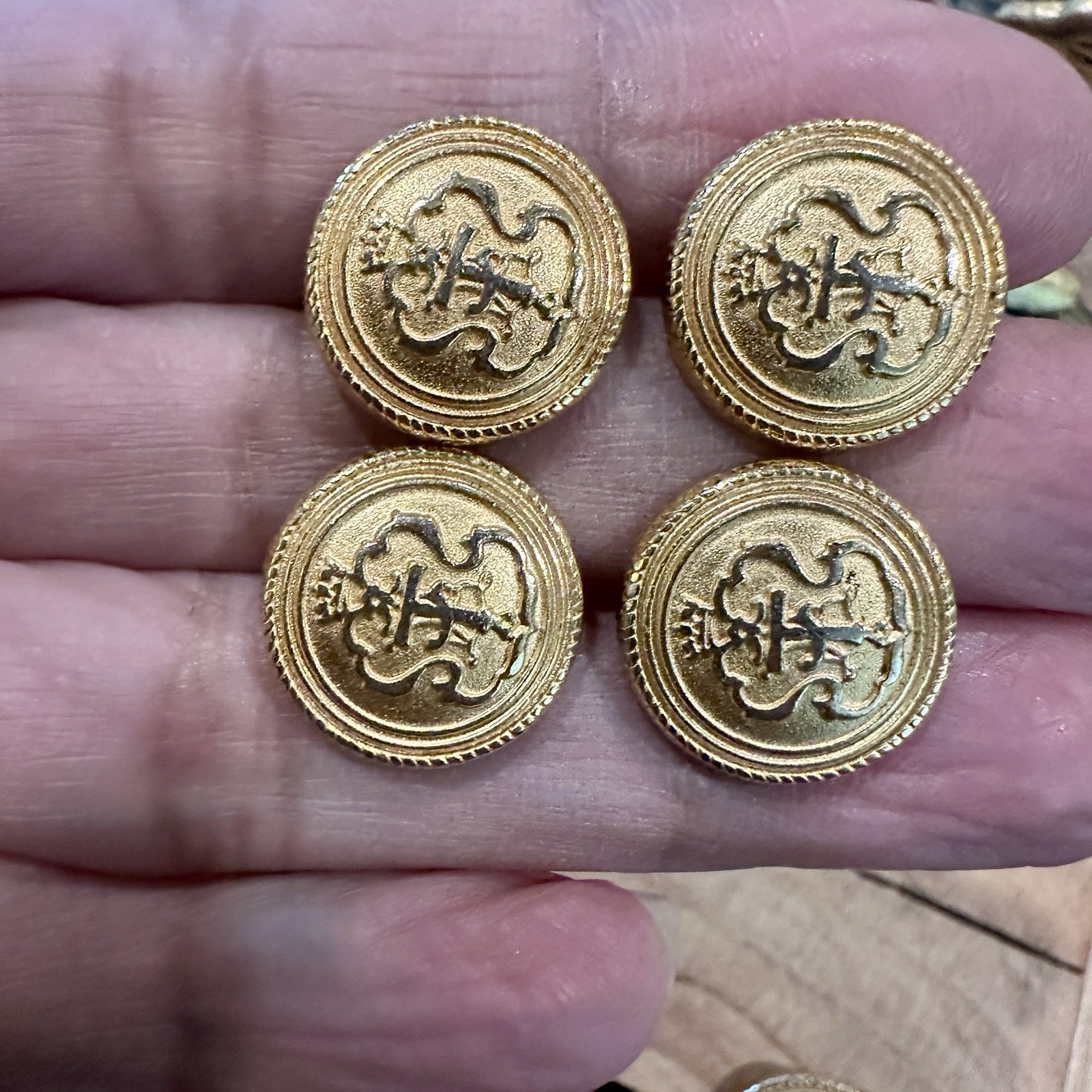 Talbots Replacement Buttons For Blazer Jacket Logo Crest Gold tone Set of 10