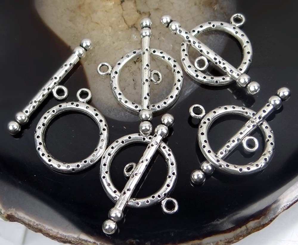 4 Sets Hammered Dots Antique Silver Pewter Disc Flat Round Toggle 21mm