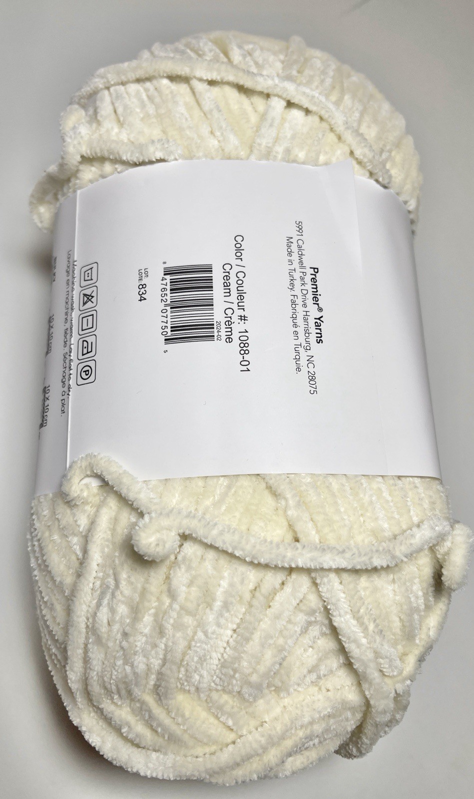 PREMIER YARNS RETRO VELVET 1Pk. CREAM. I Combine Ship. See Details.