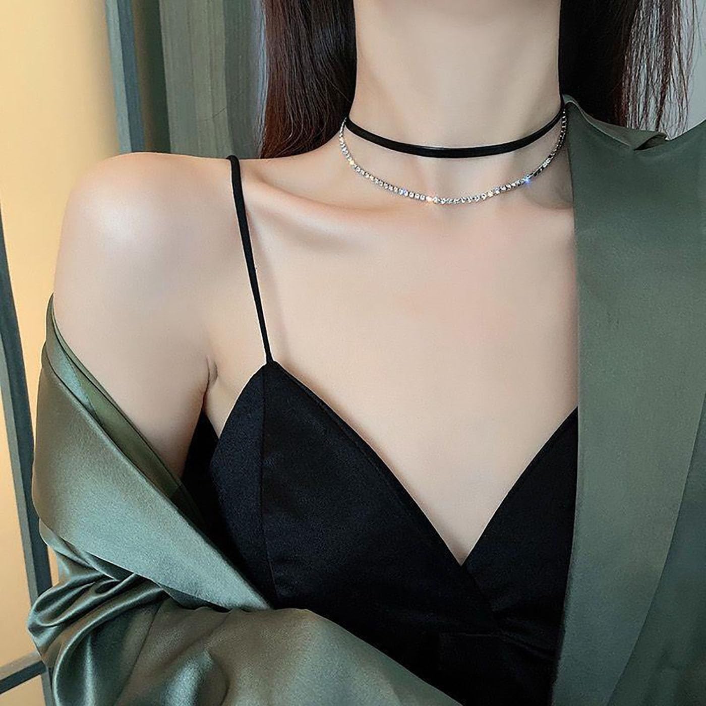 1PCS Black Choker Necklace for Women Black Choker Black Velvet Choker Adjustable