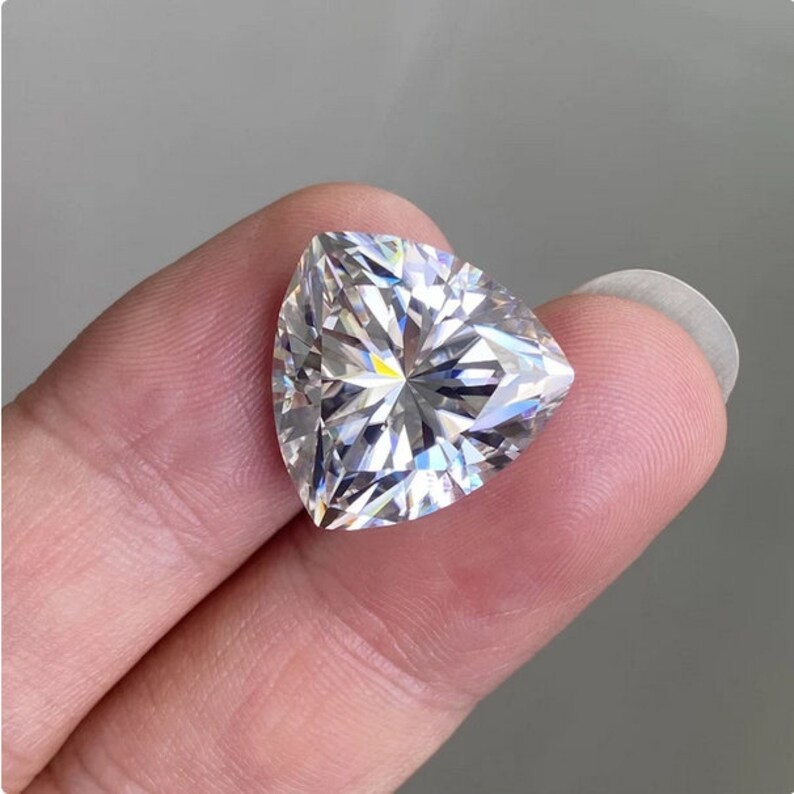 Natural Diamond 4Ct Trillion Cut White Color Certified Free Gift….