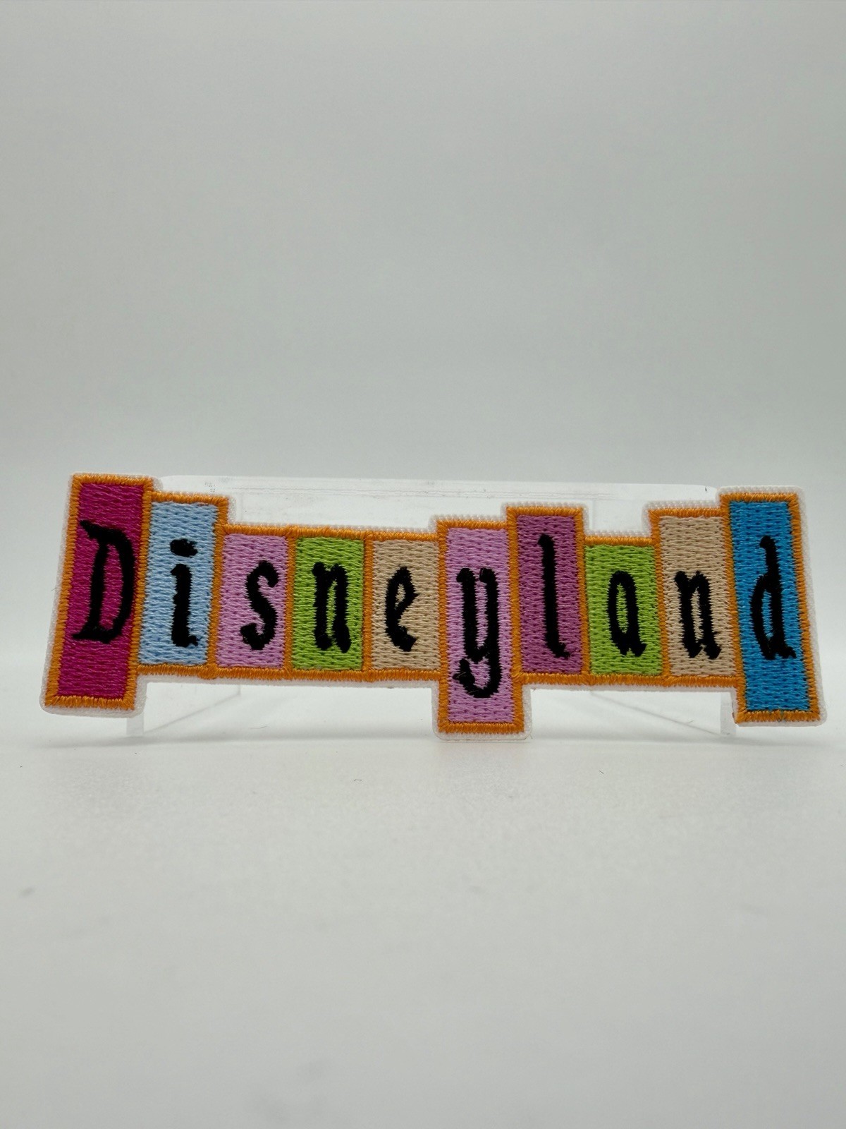 DISNEYLAND Marquee Embroidered Iron On Patch 4 inches in size – New!
