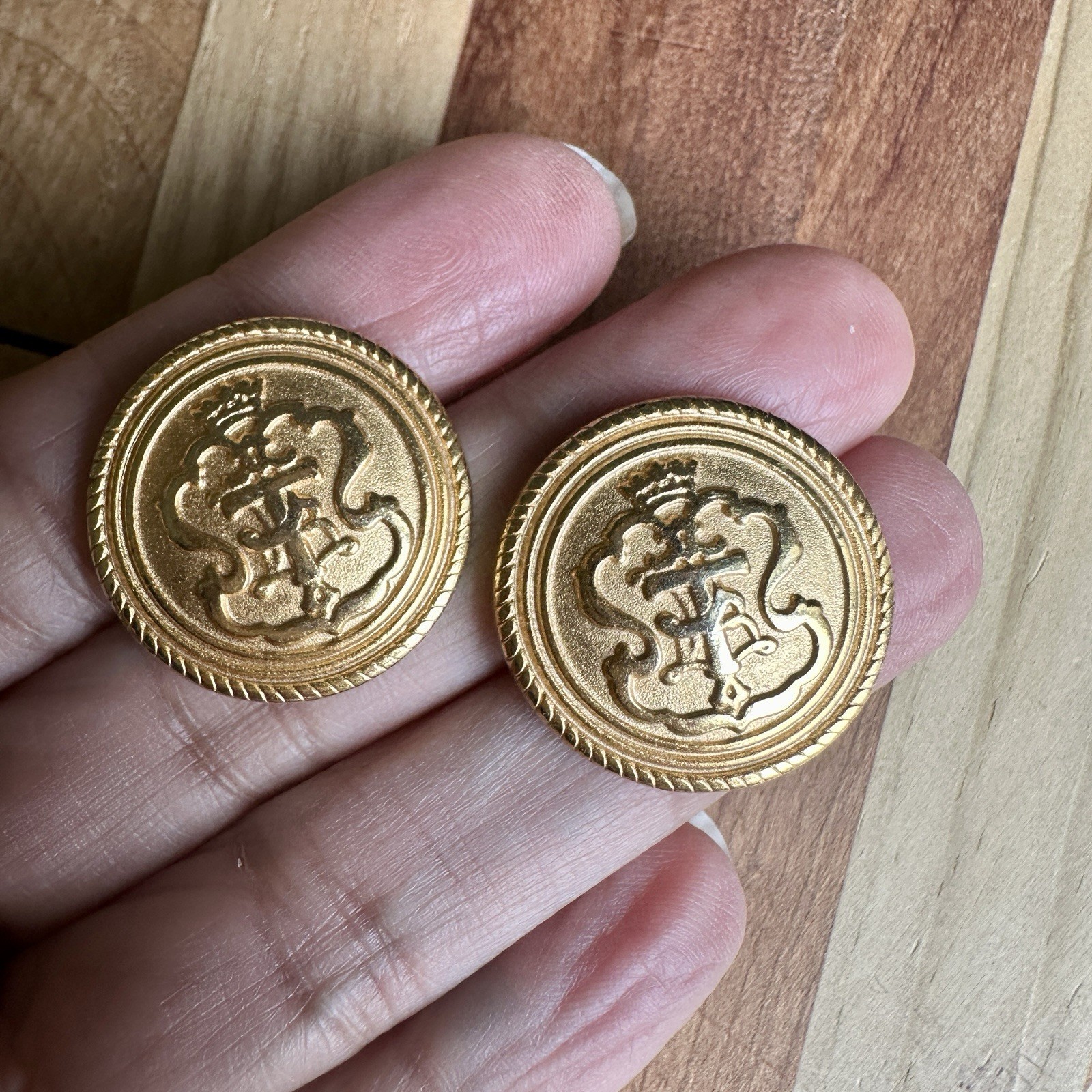Talbots Replacement Buttons For Blazer Jacket Logo Crest Gold tone Set of 10