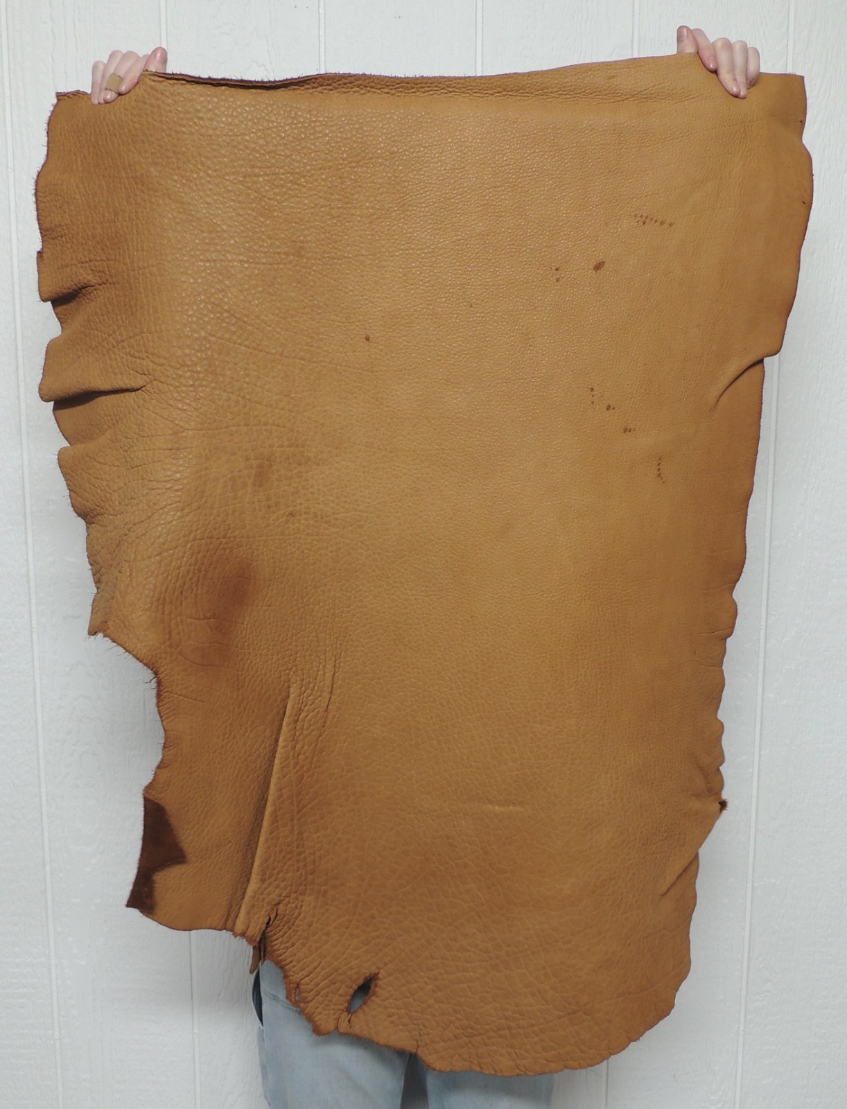 Buffalo Leather Hide -Full Grain- Acorn- 5-7 oz – 9.0 Square Feet
