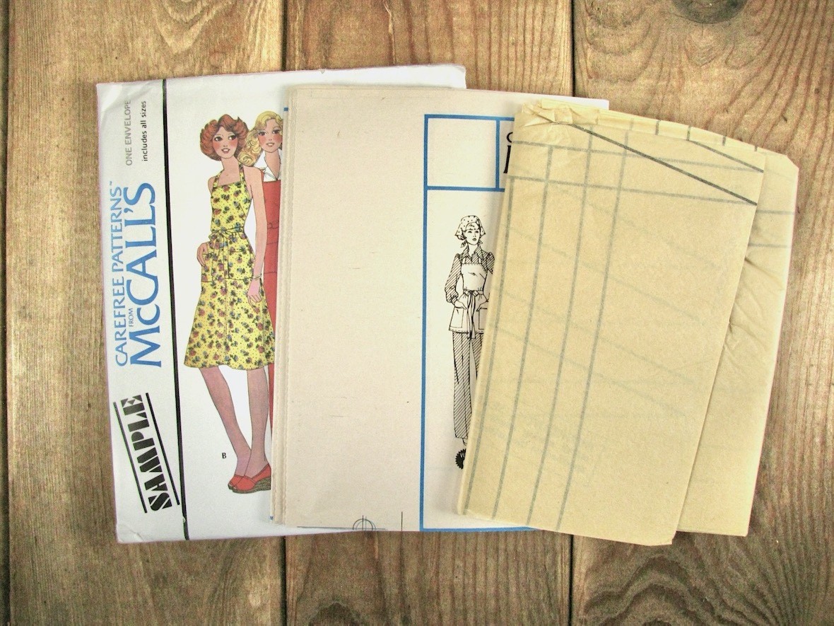 Apron Sewing Pattern Wrap Around Tied McCalls Carefree Sample All Sizes Uncut