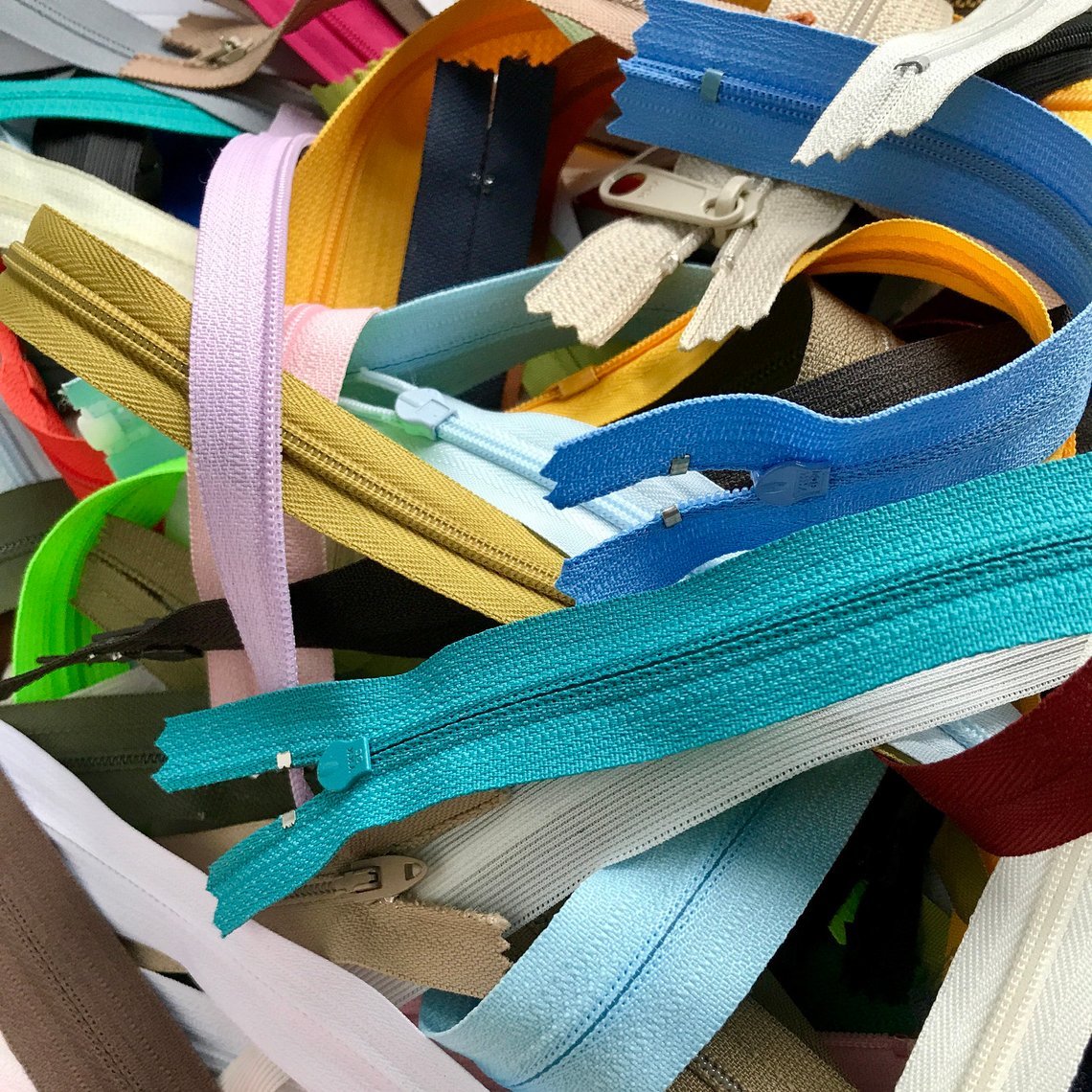 Clearance Sale Over 2 Pounds of Assorted Zippers Metal/Molded/Nylon/Coil