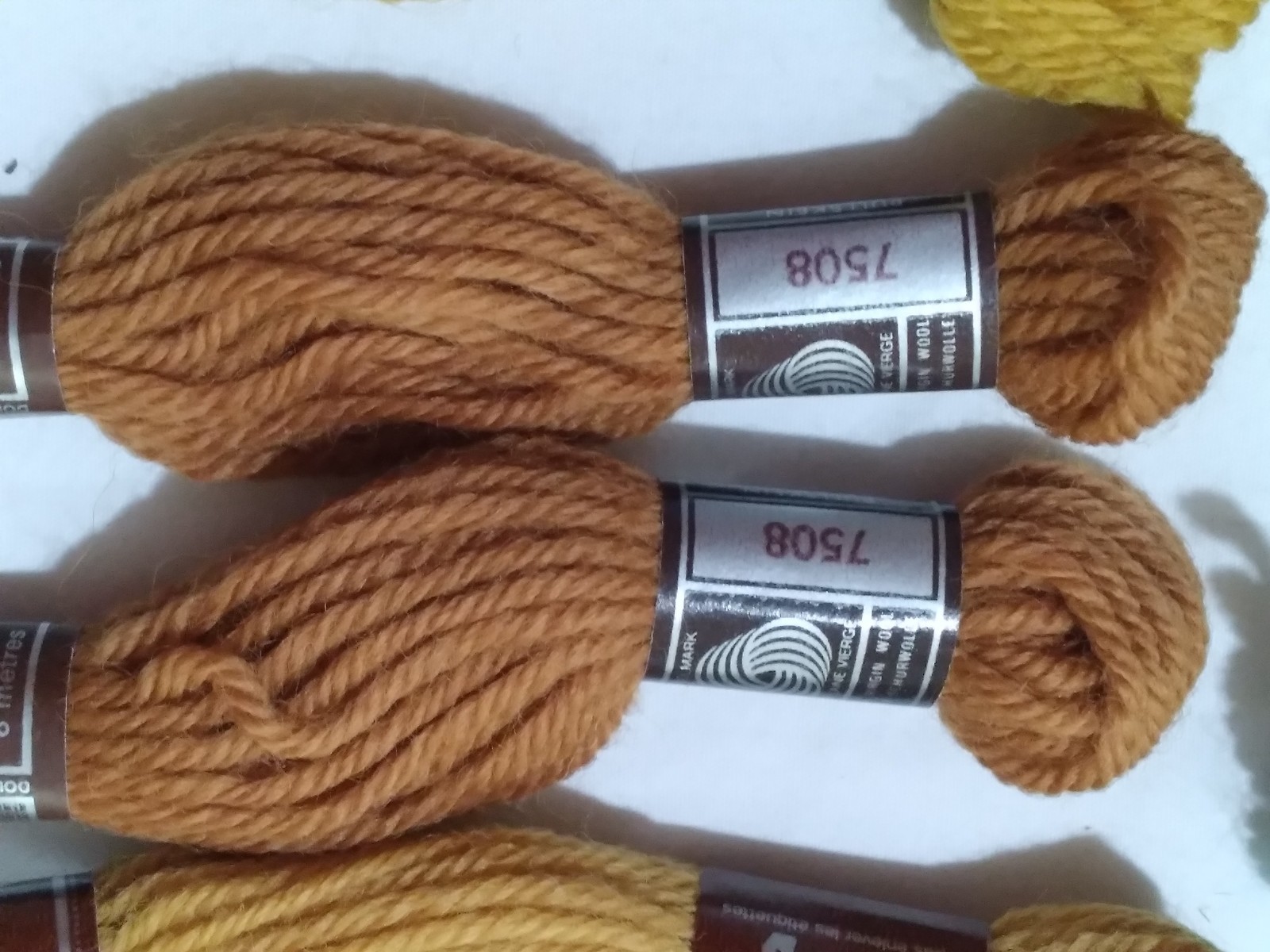 Laine Colbert DMC 100% Virgin Wool Tapestry Needlepoint Yarn France – 29 Asst’d