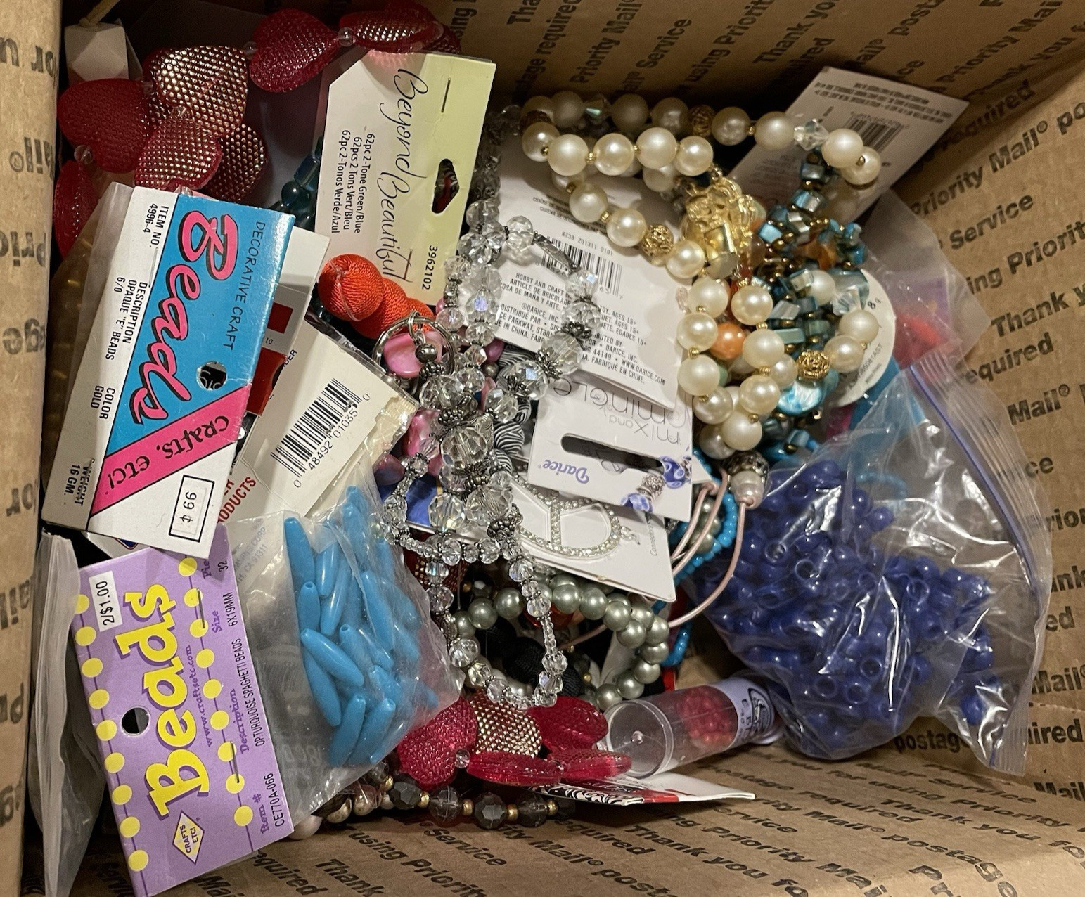 CRAFT LOT 9 LB BEADS MANY SIZES MATERIALS NEW IN PACK & LOOSE BEADS TINY & BIG