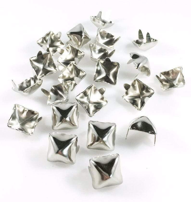 200 PCS 1/2″ Silver Pyramid Studs Goth Leather craft Denim Punk Clothing Shoe