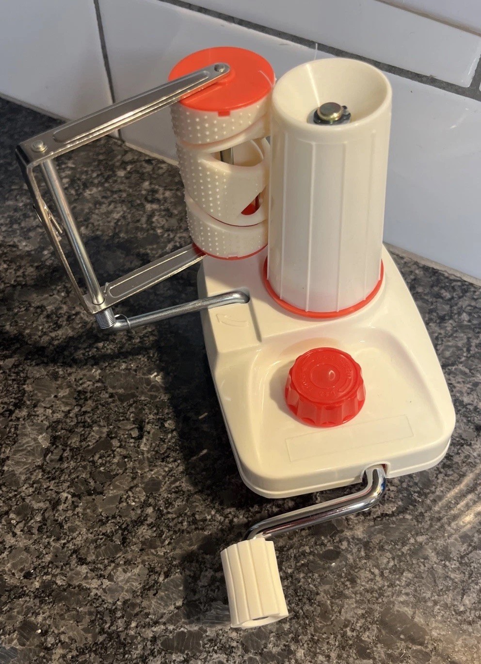Royal SHW-10 Hand Crank Cone Yarn Winder Japan NEW!