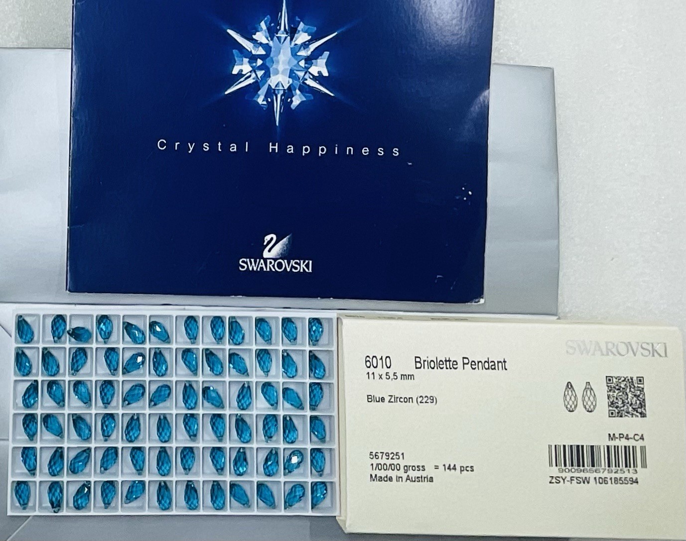 Swarovski Briolette Pendant 6010 11 x 5.5 mm Blue Zircon 12Pcs Pack Austria