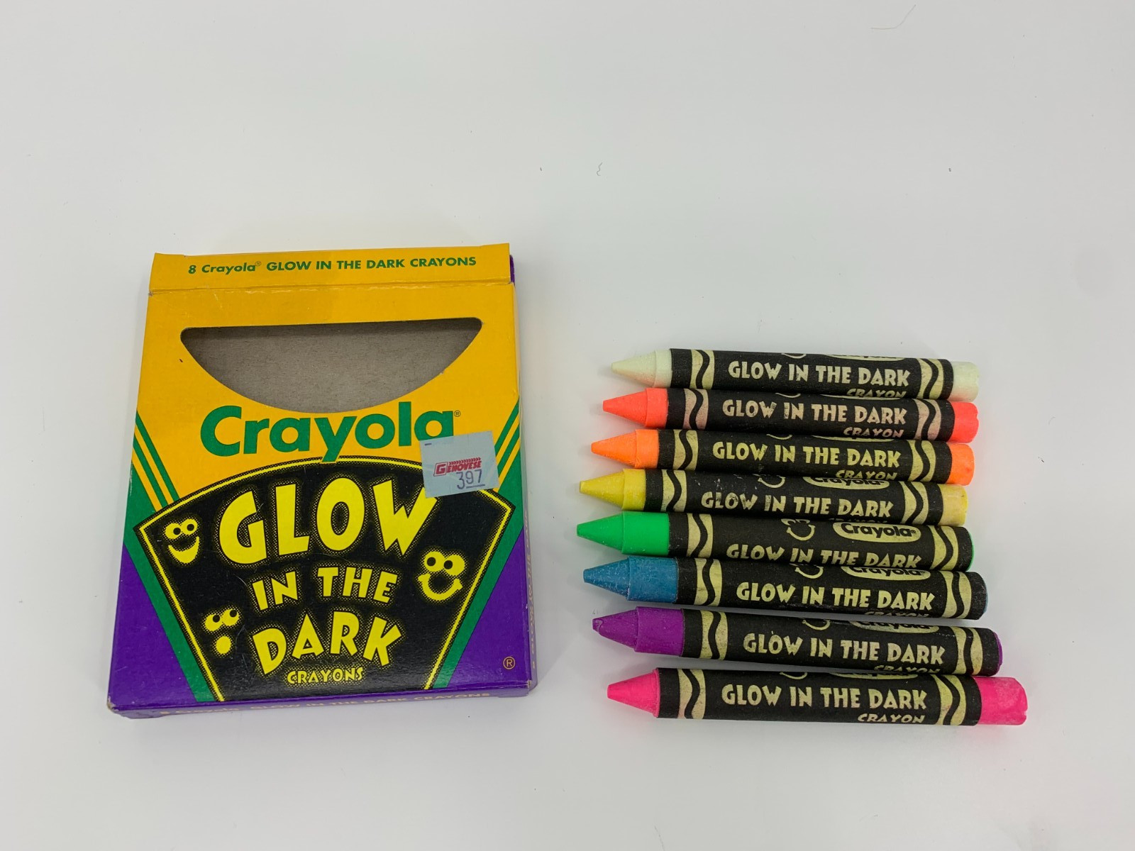 Vintage 1994 Crayola Glow In The Dark 8 Crayons with Box – See Details