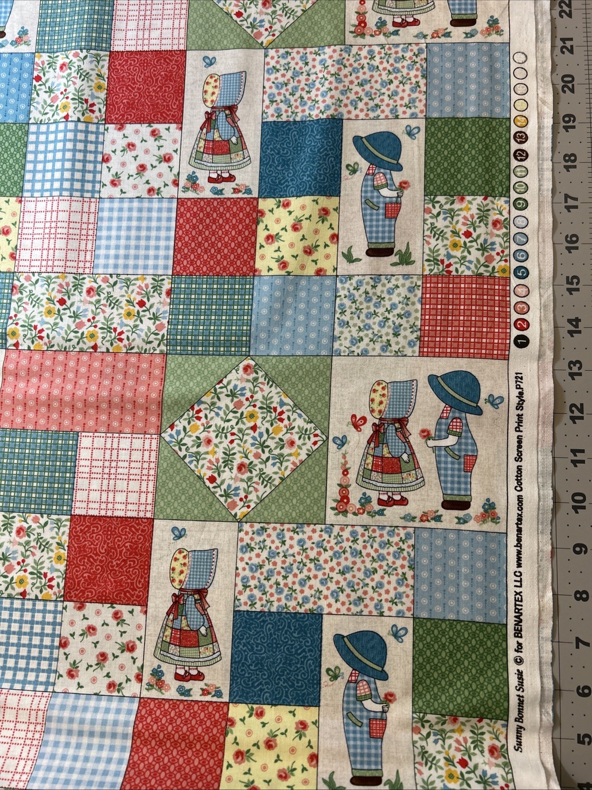 Sunny Bonnet Susie P721 Benartex Cotton Fabric 1/2 Yard (18 By 44”) New