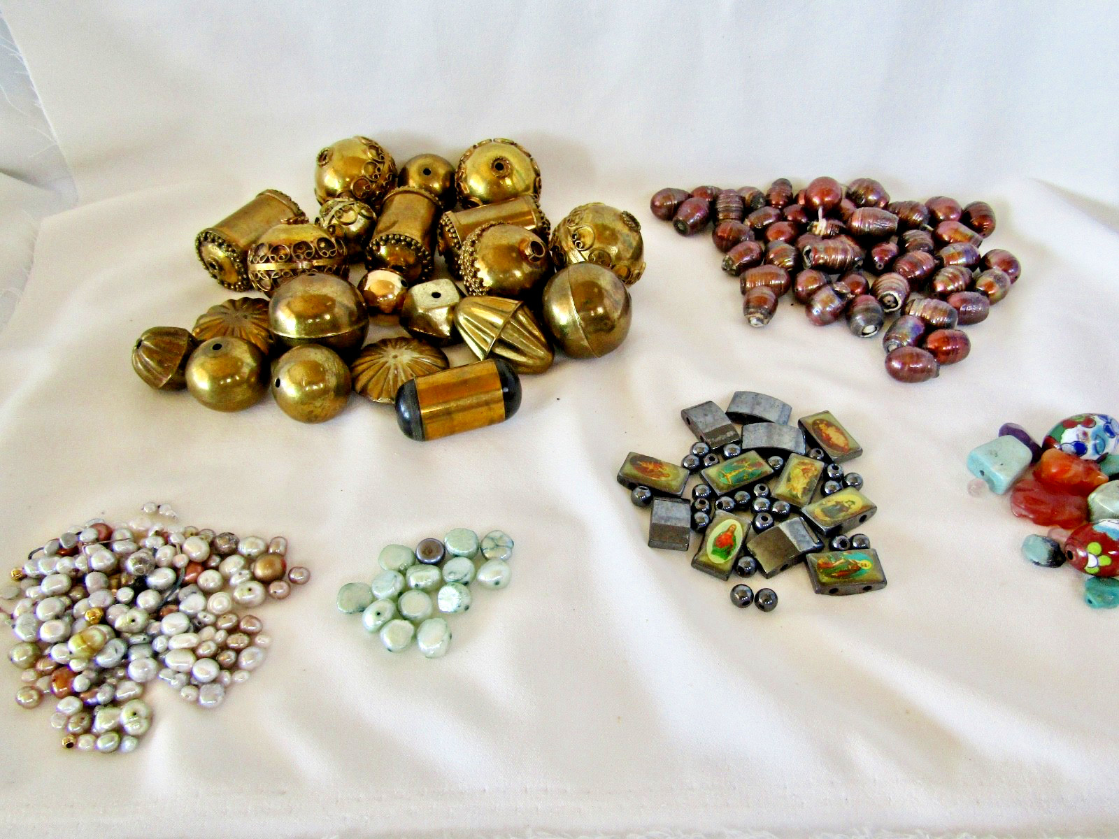Beads for Jewelry Making – Gold Barrel, Religious, Art Glass & Pearl Beads – Wow