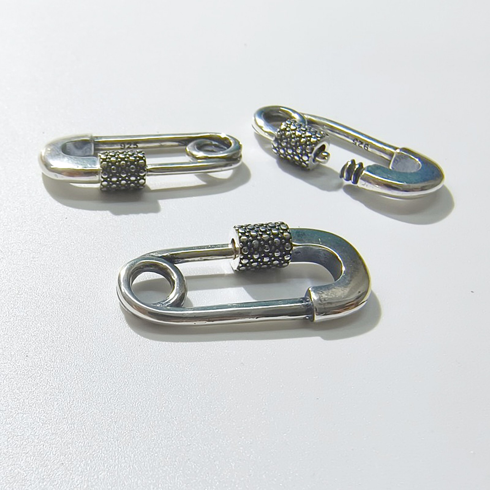30Mm 1.2Inch Tibetan Sterling Silver 925 Safety Pin Shape Screw Lock Carabiner