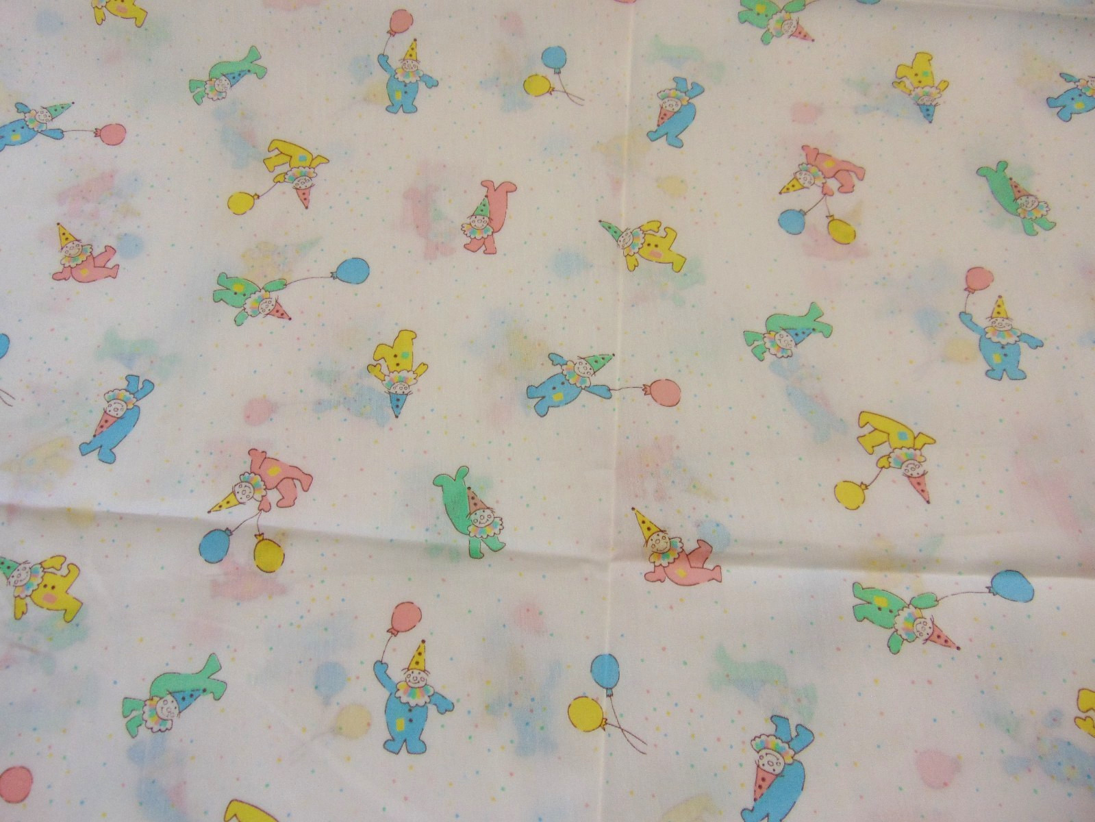 Vintage Cotton Blend Fabric Circus Clowns & Balloons 1yd x 44″