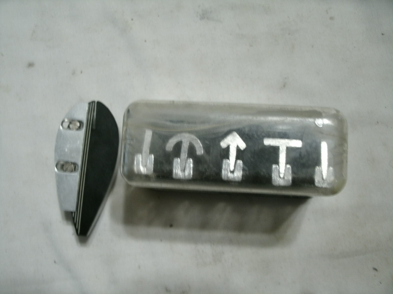 K371- X-ACTO Contoured Sanders Kit, No. 351, Vintage Rare plus carving knife