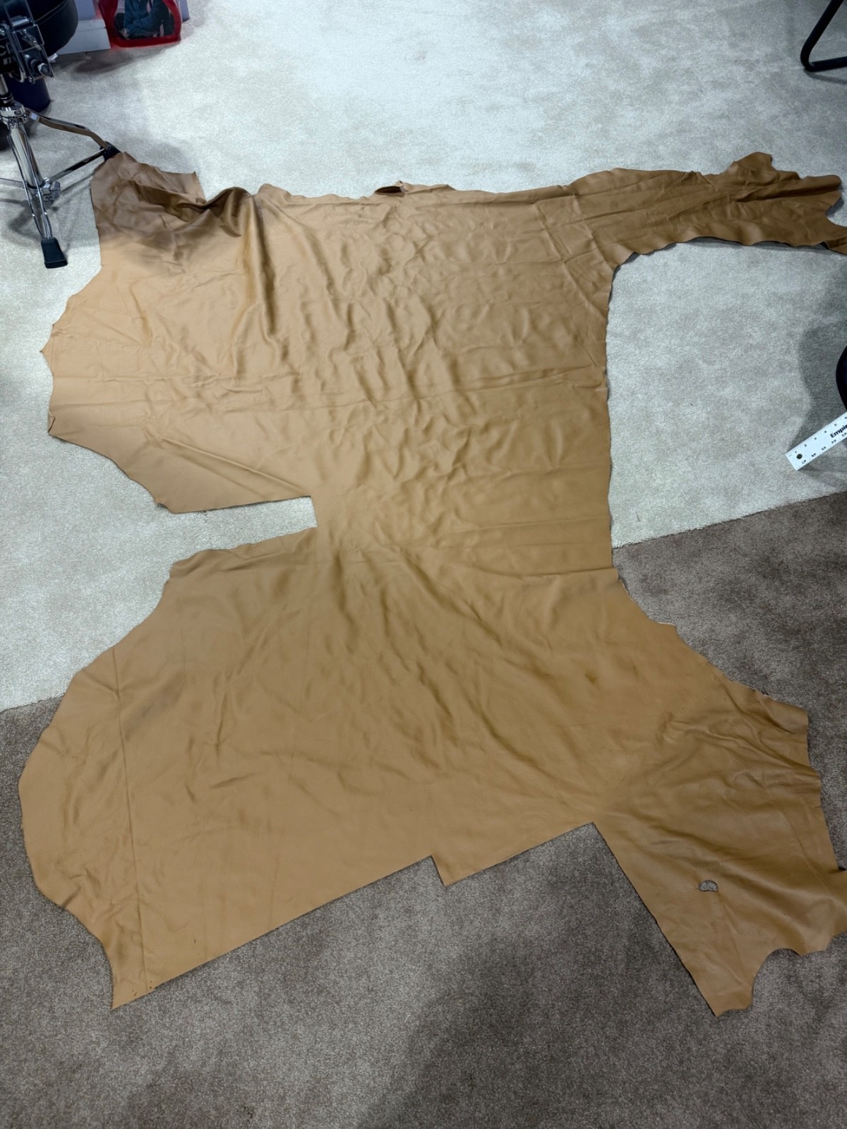 Italian Leather Hide. Beige. Top Quality, most of the hide is unused. Approx 2mm