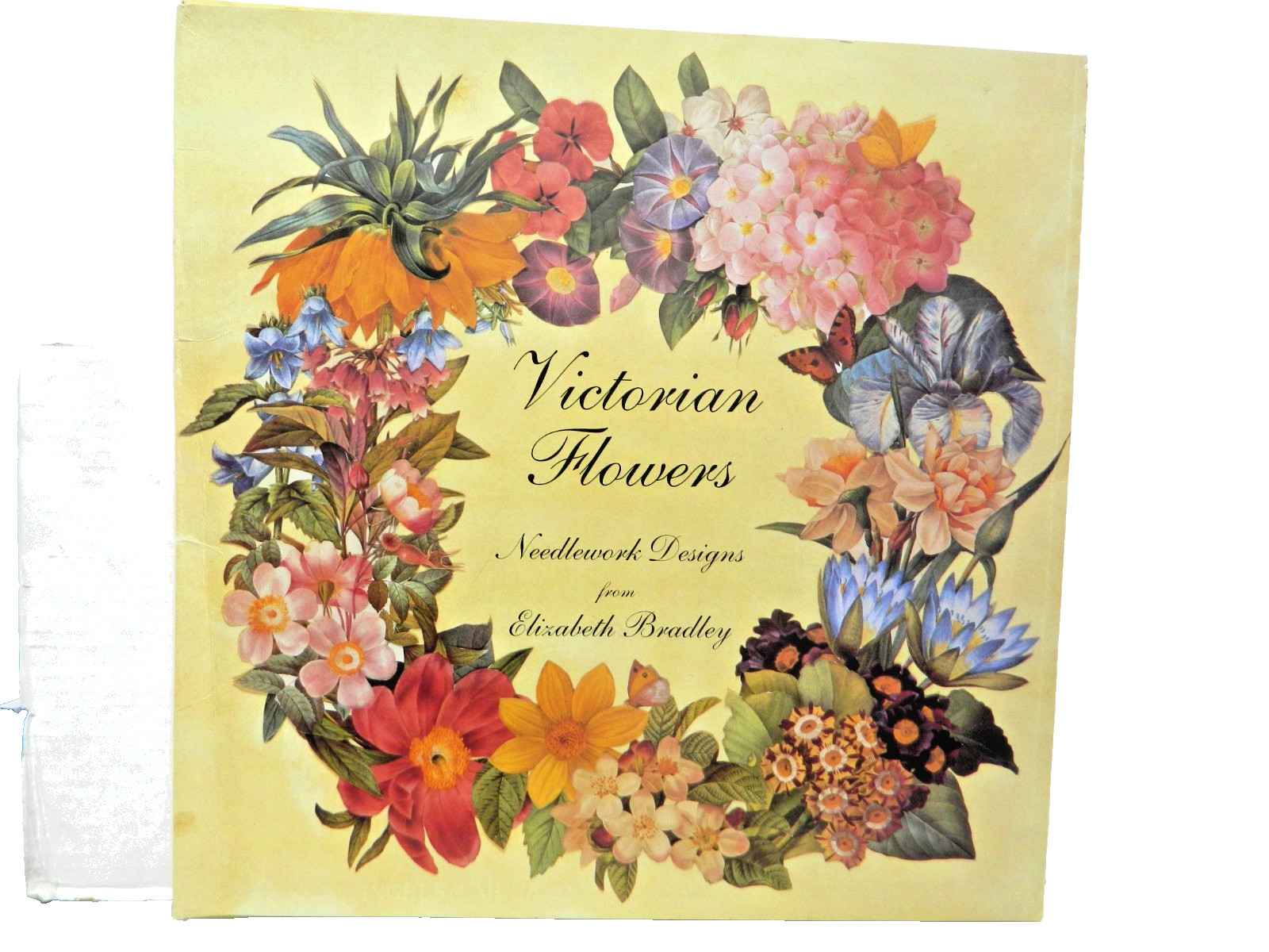Elizabeth Bradley Needlework Designs Kit “Victorian Flowers”.