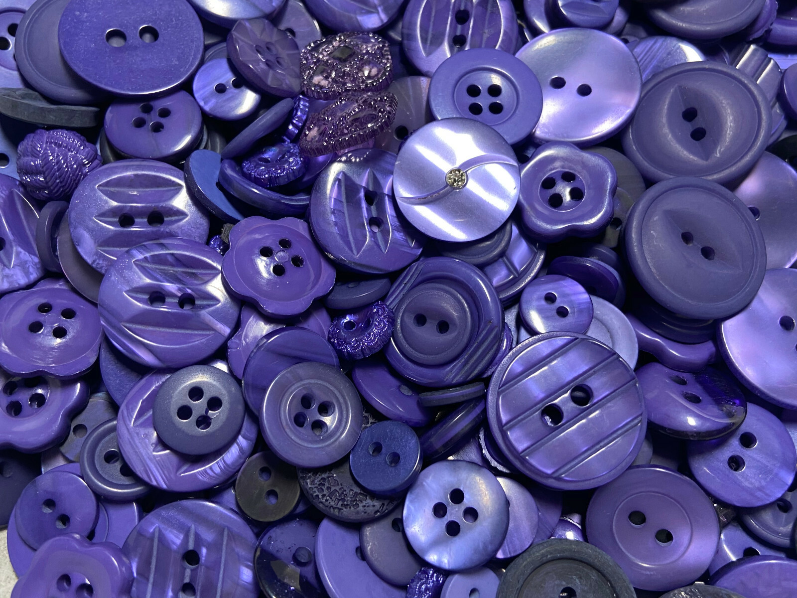 Incredible Mixed Lot Of Dyed PURPLE Premium Buttons All Sizes For Embellishments