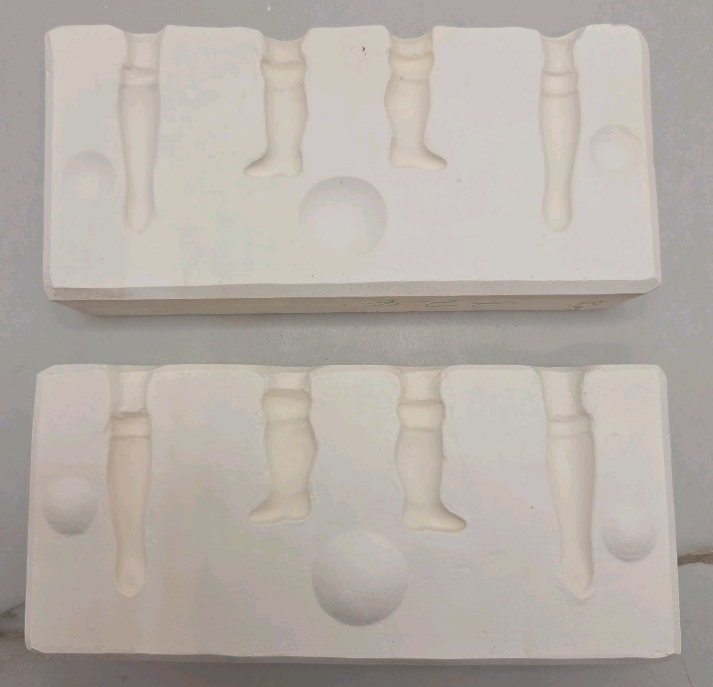 Vtg Bil-Mac Ceramic Slip Mold 224 Tiny Mini Doll 1.5″ Arms& 1.125″ Legs Small
