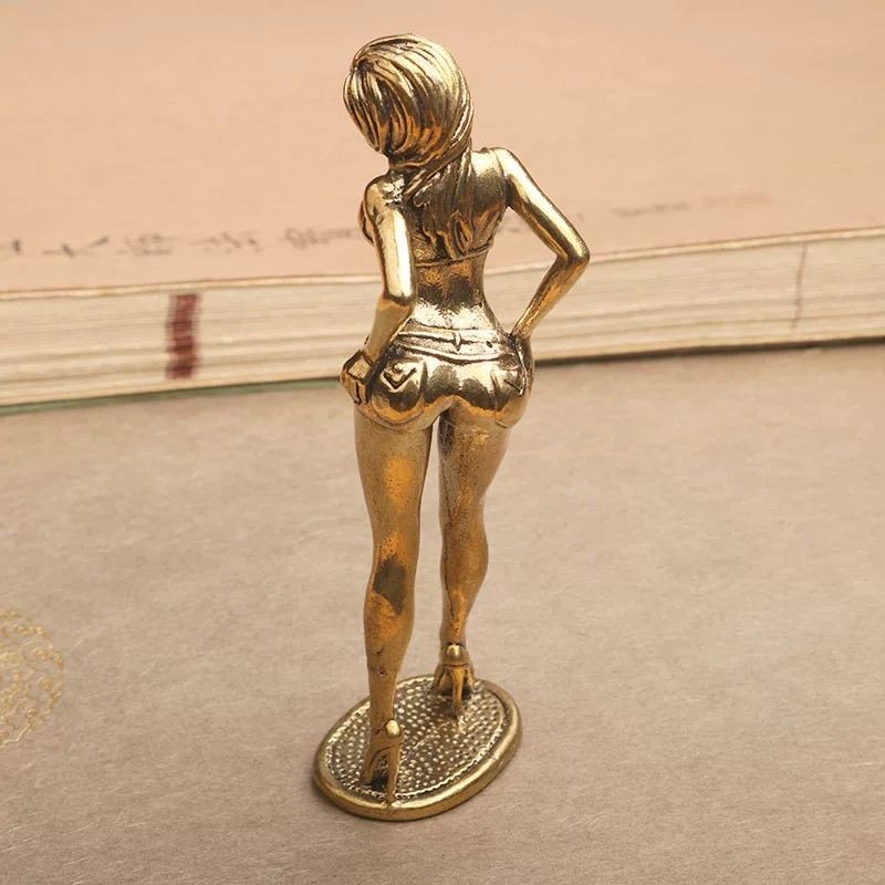 Solid Brass Female Figure Ornament Fashion Model Sculpture Desktop Copper Craft