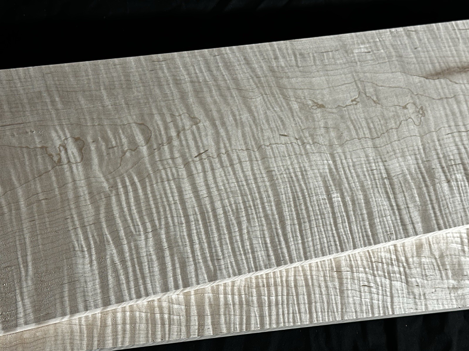 Curly Maple .80”x8.5”x32″ Tiger S4S Lumber Wood Matching SET 702