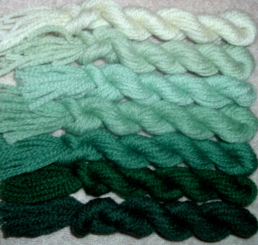 Paternayan Wool 3ply Persian Yarn Needlepoint Crewel 660 Pine Green Family