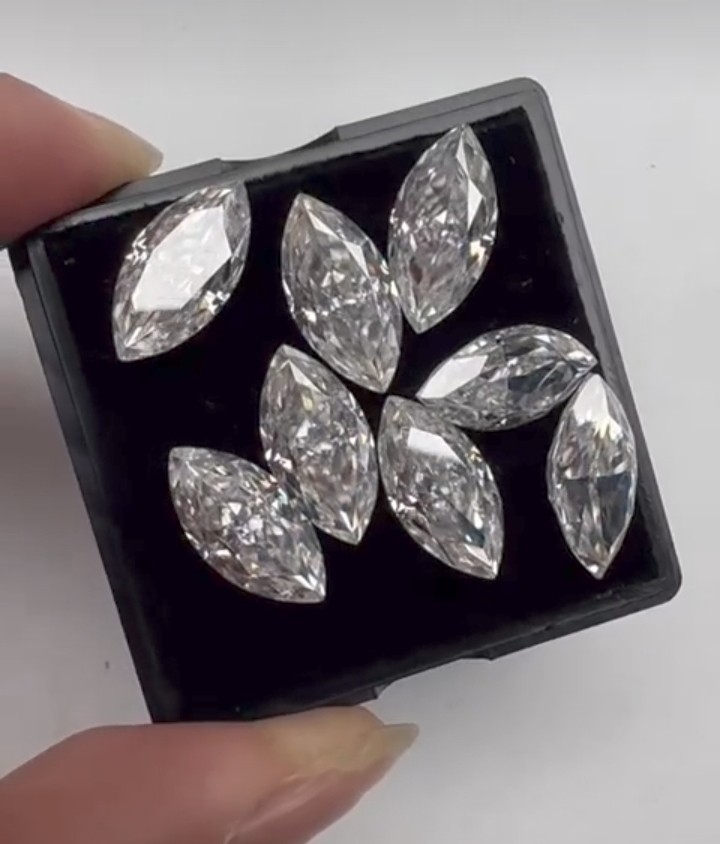 White Certified Natural Marquise Cut Gemstone Diamond 5.50 Cts VVS1+1 8 Pcs