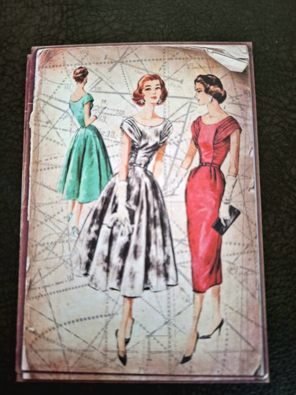 Romantic Dreams Retro Ladies Pack B Fashions 5X4 In Sheets 24 Pages & 48 Sticker