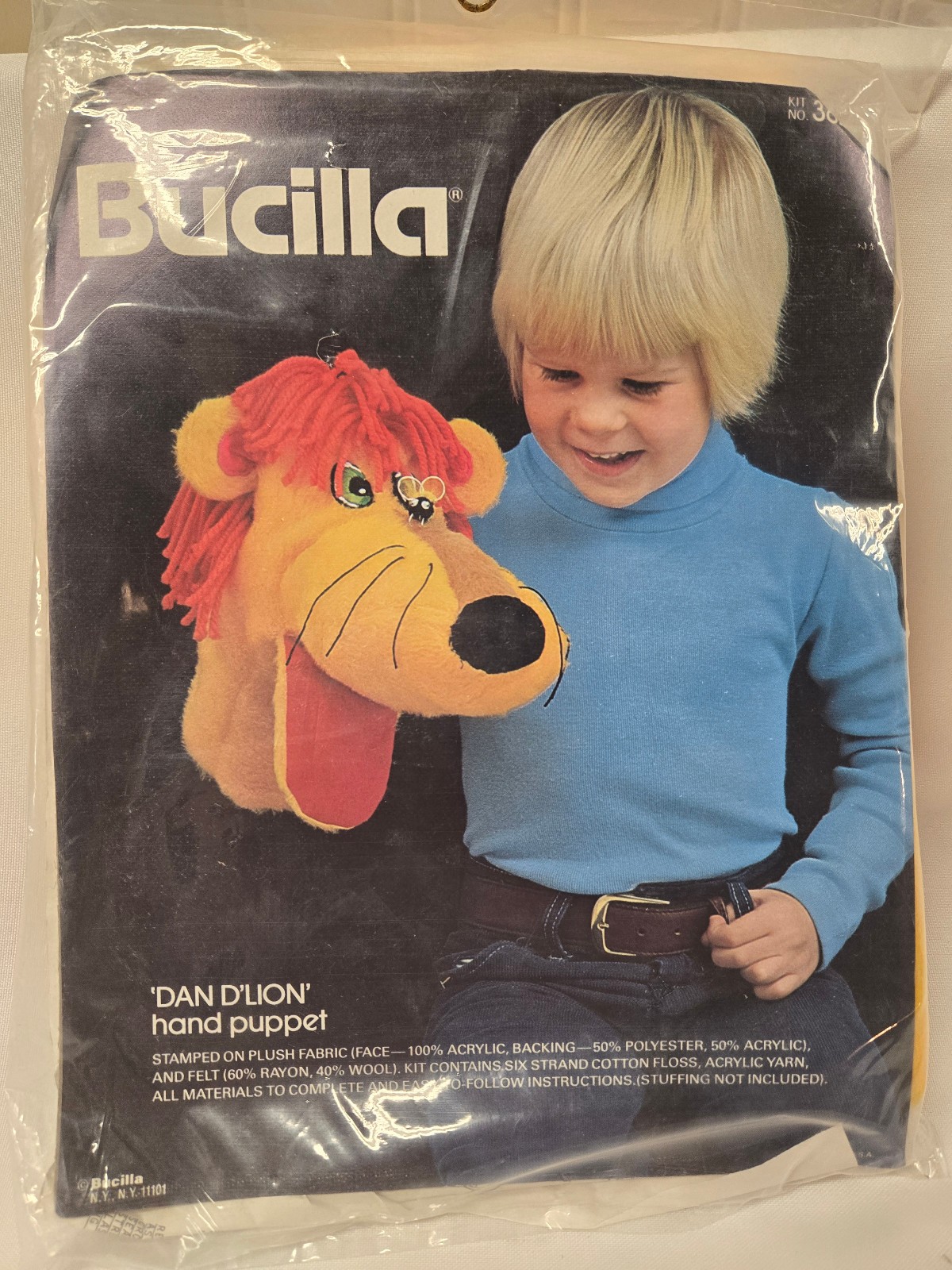 Vintage BUCILLA Needlecraft Kit #3629 DAN D’LION Hand PUPPET Felt Plush