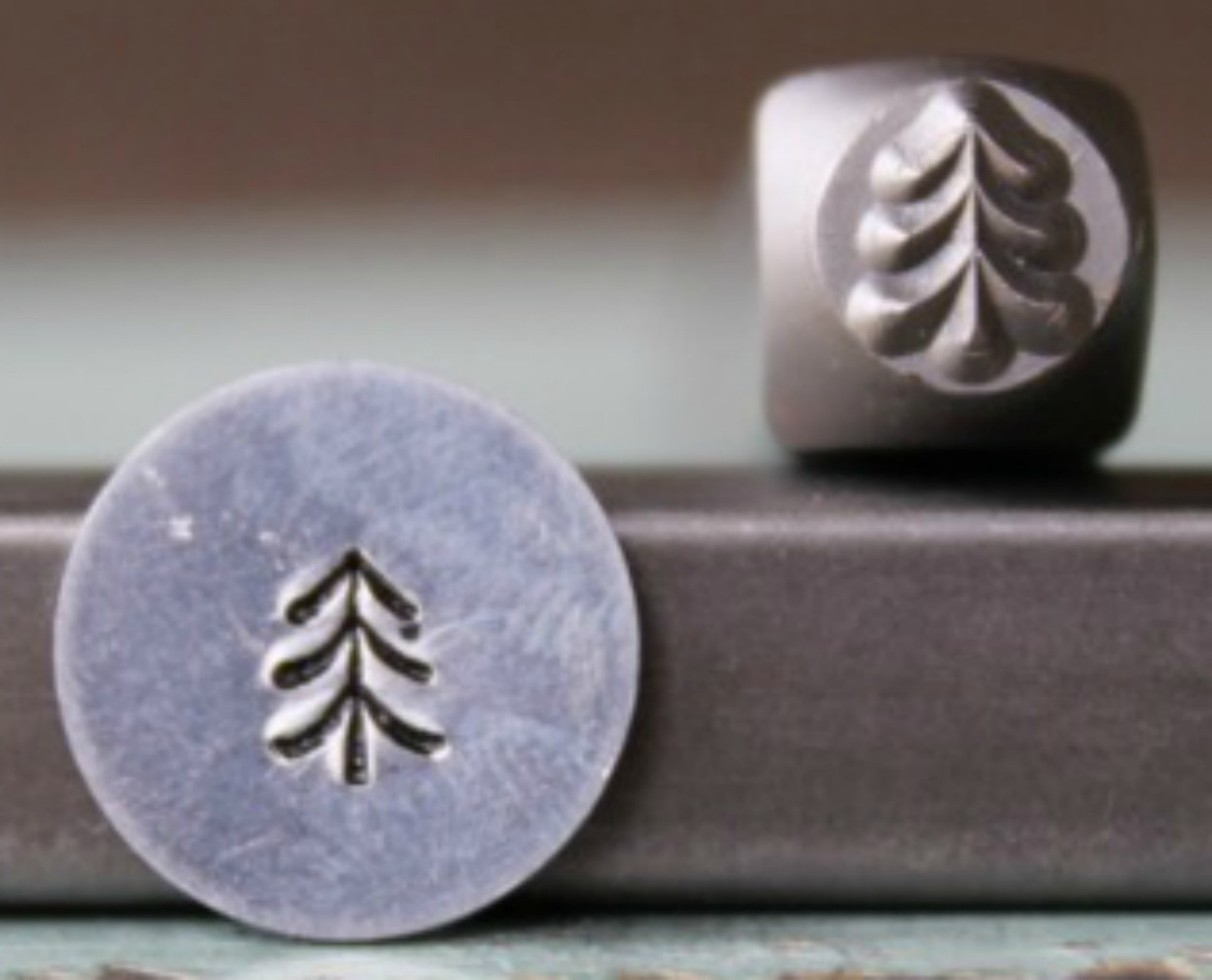 SUPPLY GUY 5mm Simple Pine Tree 2 Metal Punch Design Stamp SGCH-279