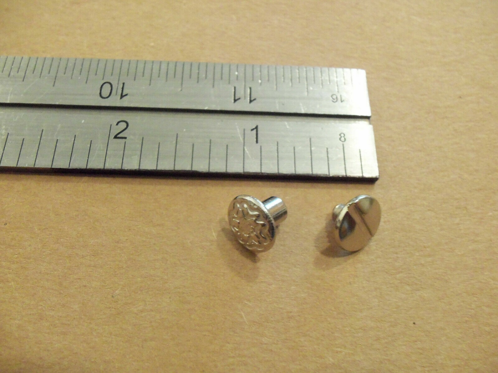 Floral Head Chicago Screws Nickel Plated 1/4″ Post, 1/4″ Screw (100 pack)