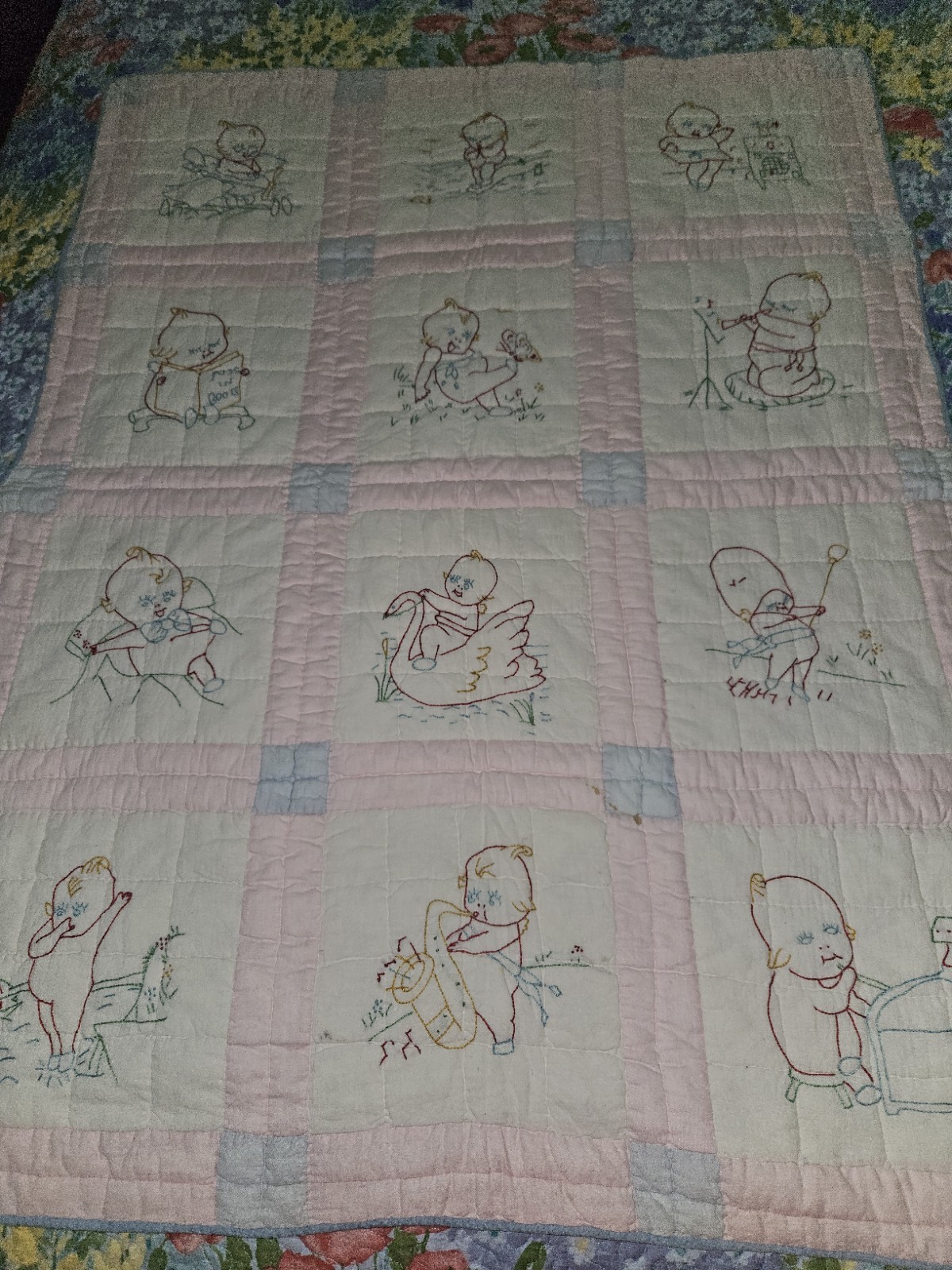 Vintage Hand Sewn Unisex Baby Crib Quilt with Embroidered Boys & Girls 43″ X 33″