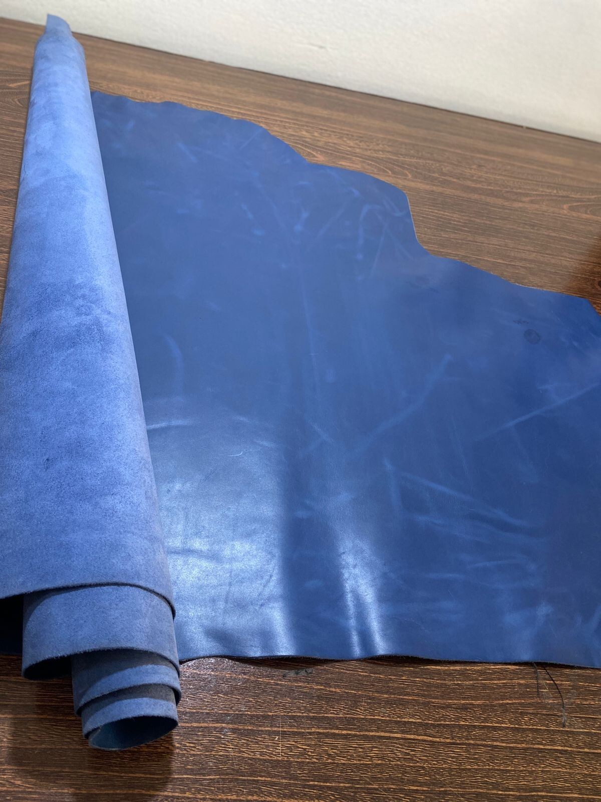 Cow hide Crazy Horse Pull up Crunch Crafting Blue leather