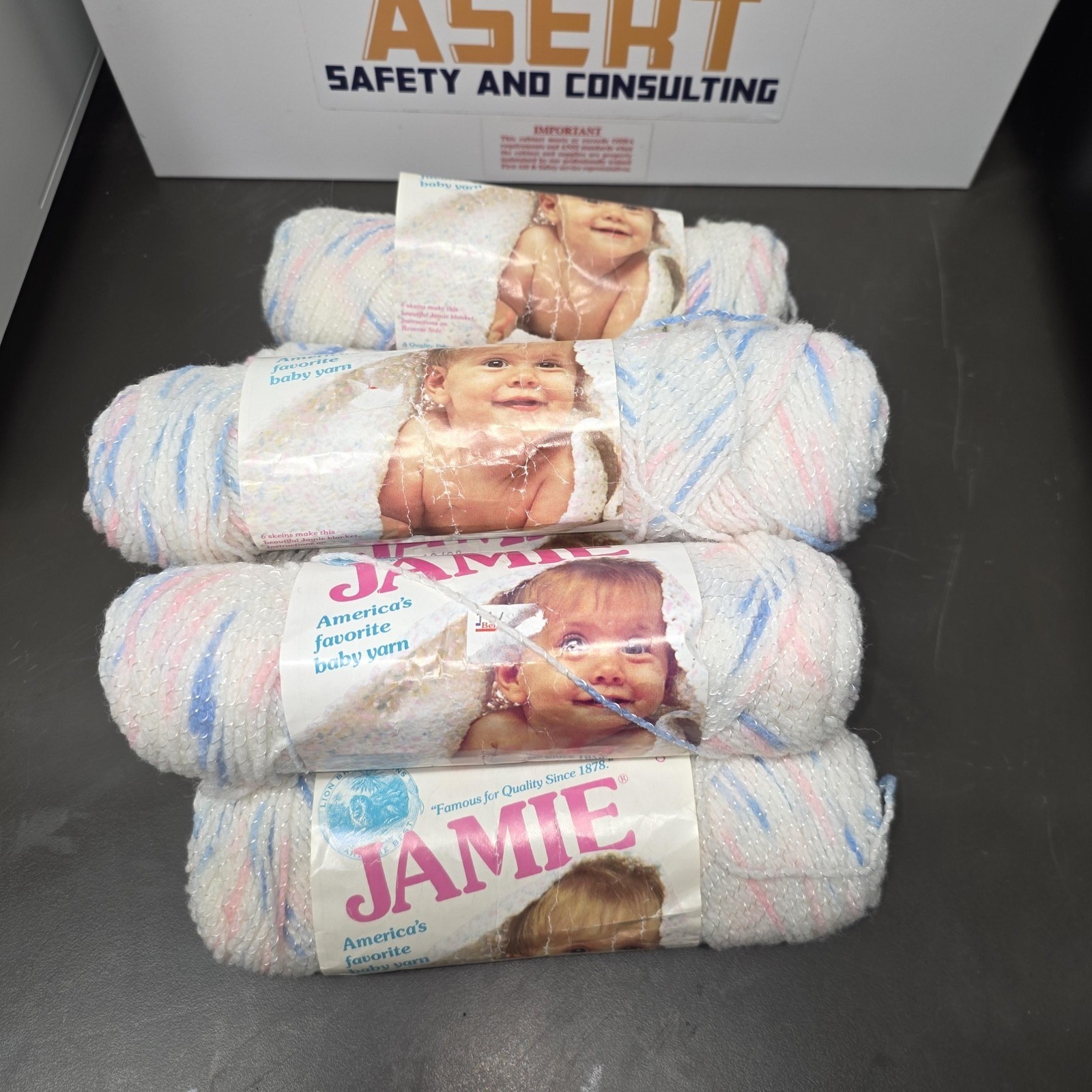 Lion Brand Jamie Pompadour Baby Yarn Lot 6 Skeins Jack & Jill Print Pastel USA