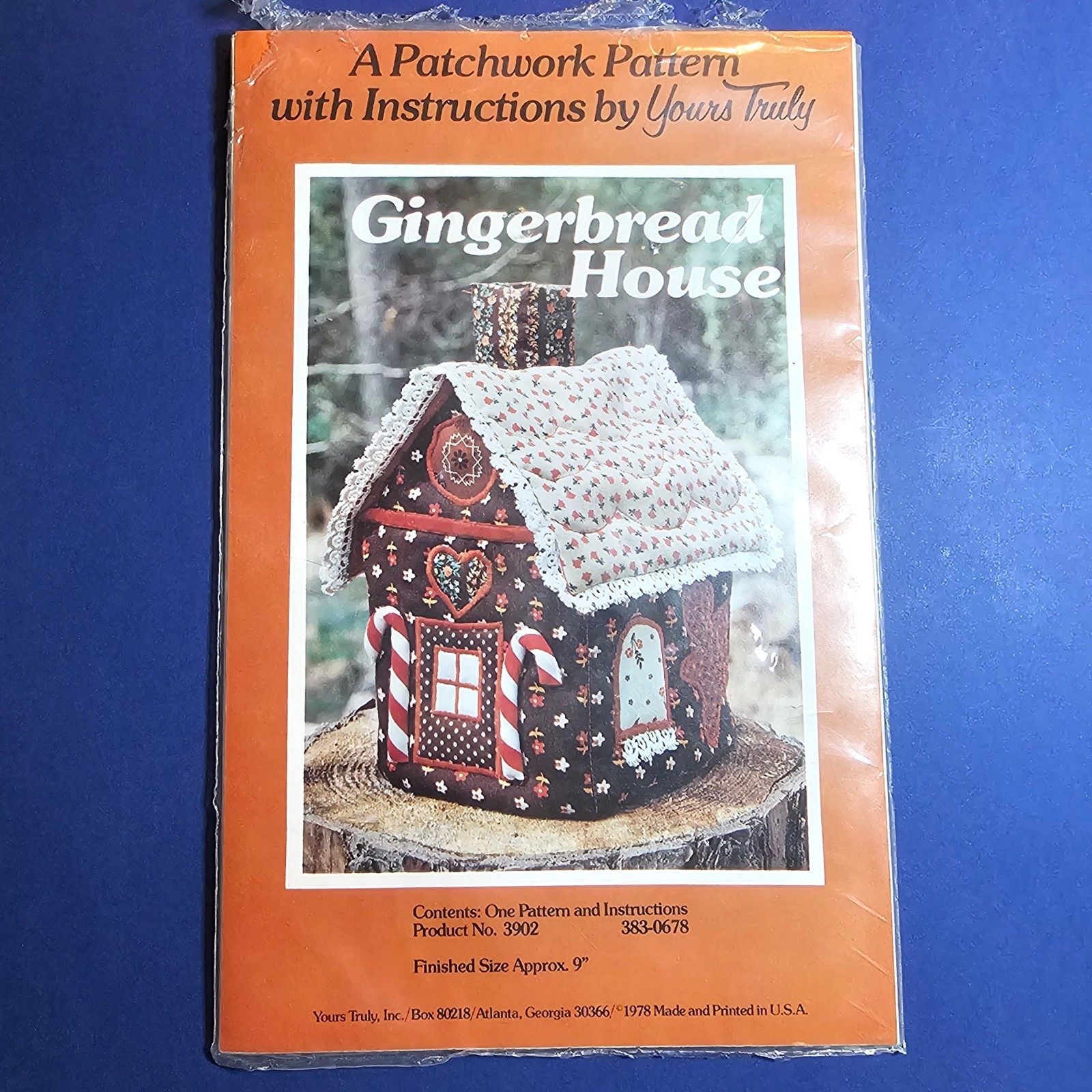 Vintage 1978 Yours Truly Gingerbread House Patchwork Pattern 3902 Uncut NIP