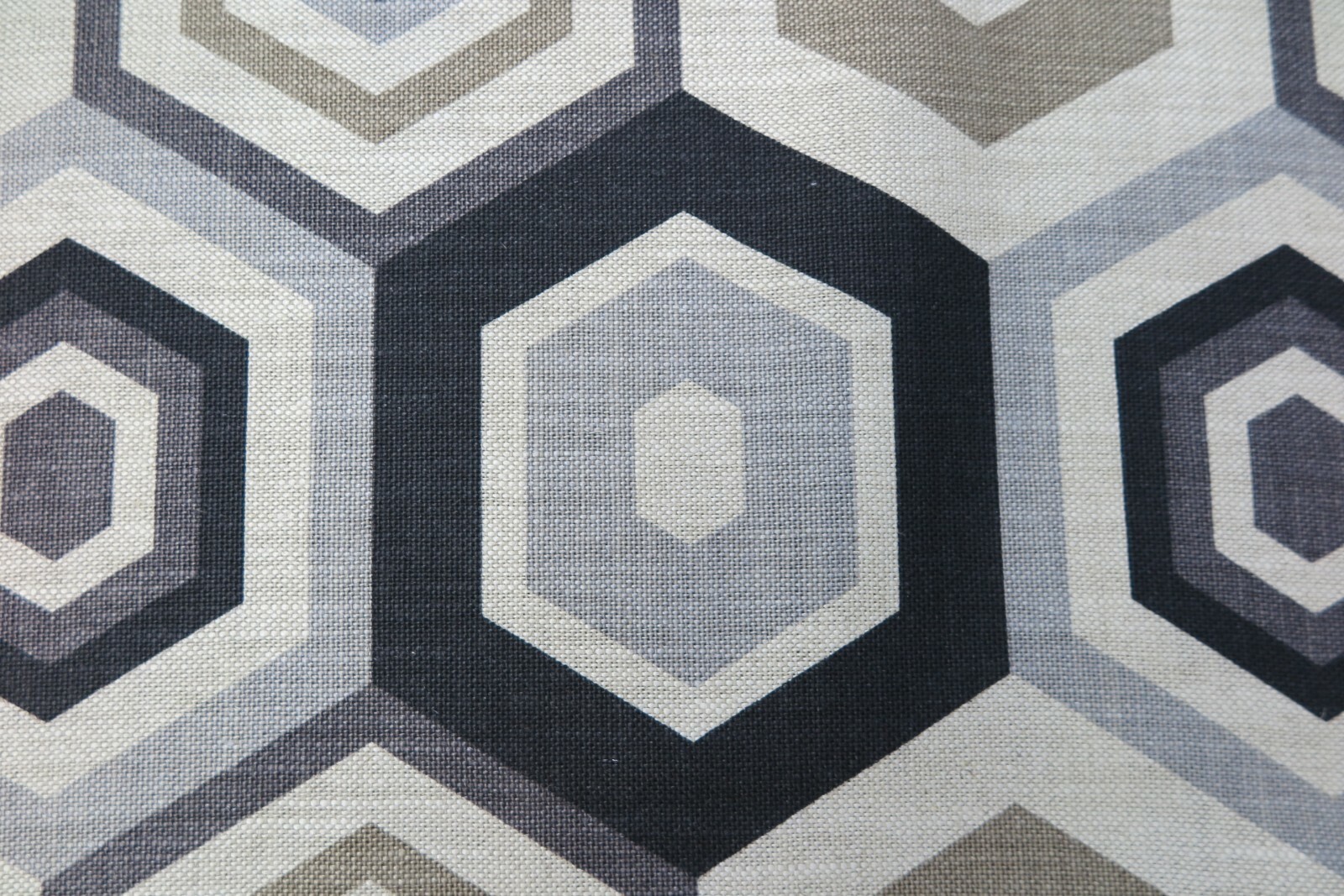 GROUNDWORKS AT LEE JOFA CURTAIN FABRIC Hexagon Tile 10.5 METRE BEIGE/GREY/BLACK