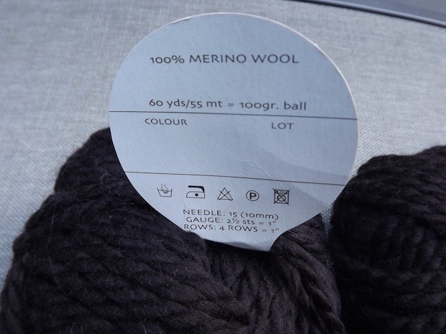 Tahki Yarns Baby, Super chunky 100 % merino wool chocolate brown, new