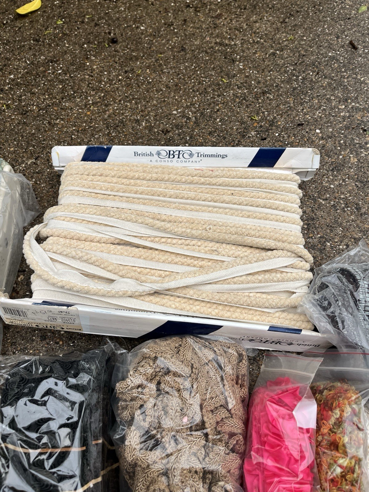 Lot of 30+ Vintage & Contemporary Used Various Fabric Upholstery Trim & Cording