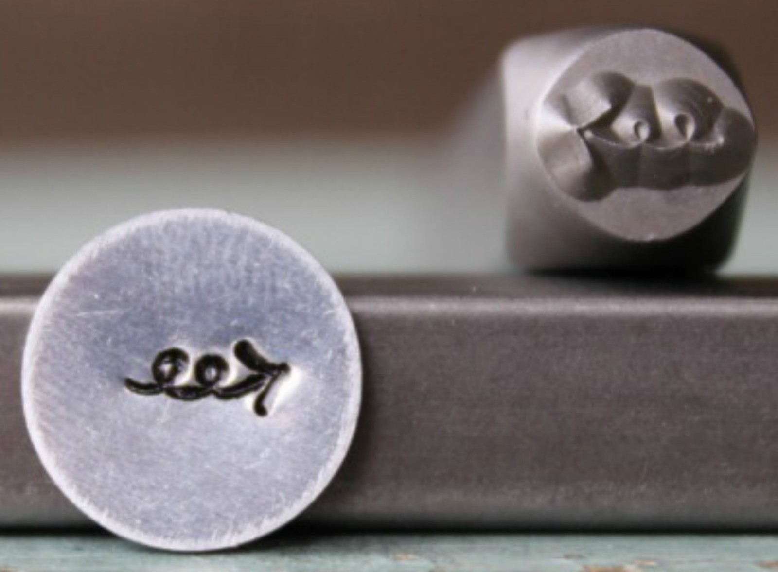 SUPPLY GUY 6mm Swirl Arrow Metal Punch Design Stamp SGCH-281