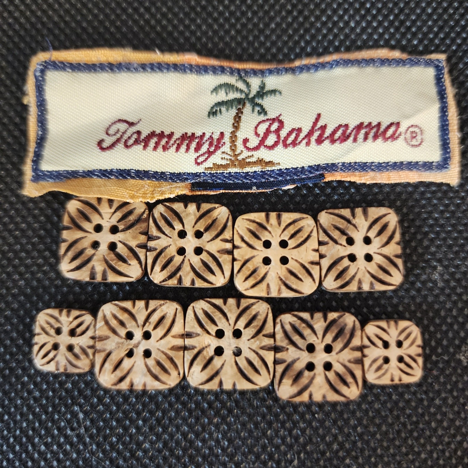 Tommy Bahama Replacement Buttons Etched Engraved Coconut Shell 4 Hole Lot of 9