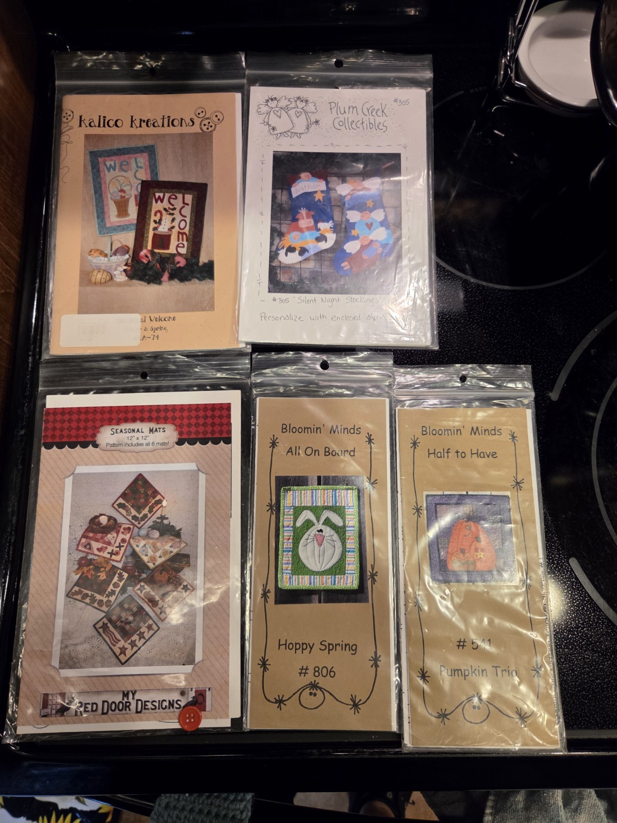 Lot of 5 Assorted Quilt Patterns Block Applique Christmas Easter Halloween