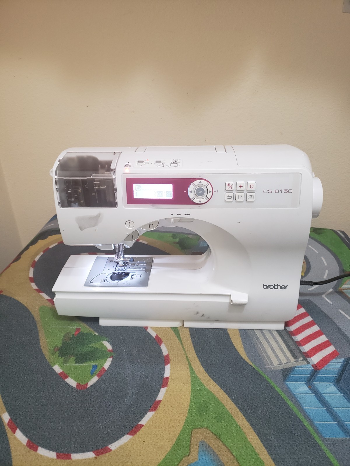 Brother CS-8150 Computerized Sewing Machine