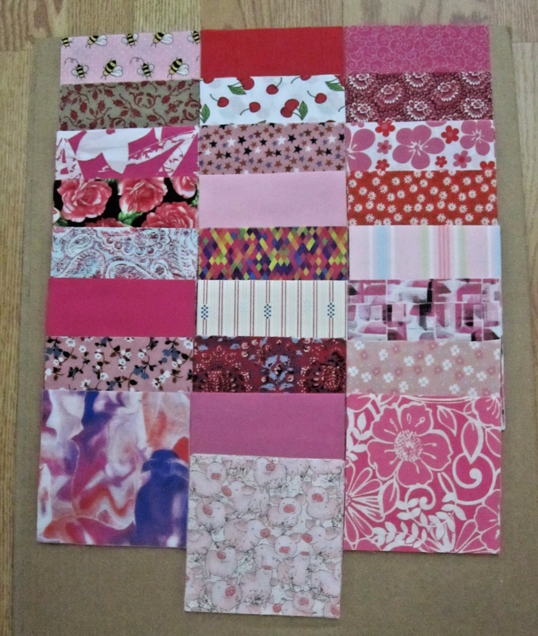 Lot of 100 5″ X 5″ Fabric Squares For Quilting/Crafts. “Pinks & Reds”